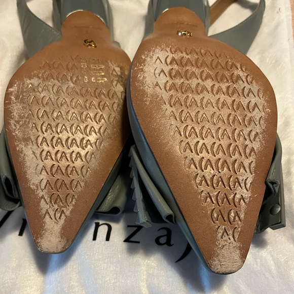 Bow Slingback Heels - Picture 8 of 8